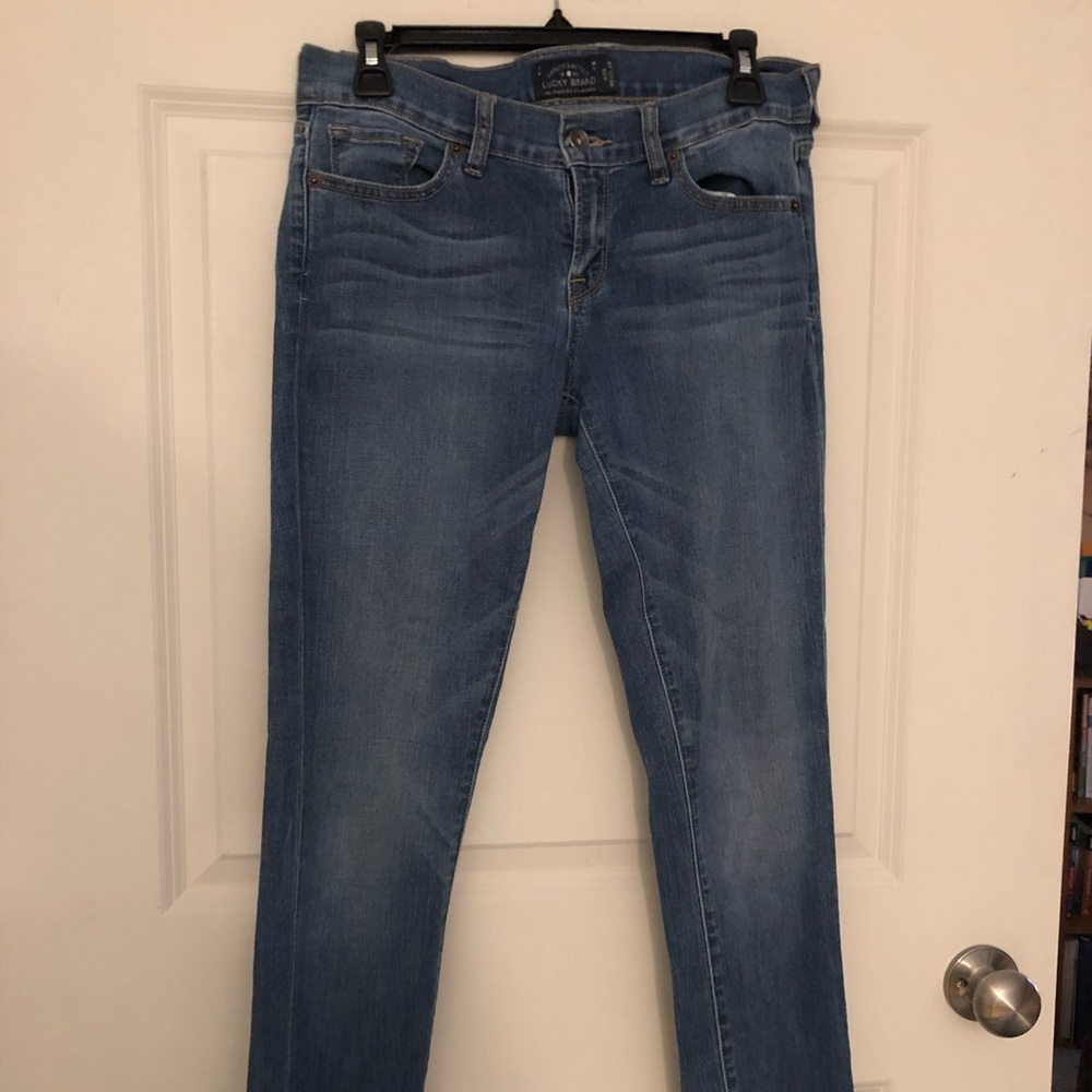 Lucky Jeans. Size 6/28 regular fit